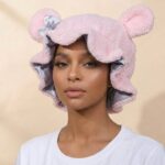 Bonnet Cute Bear Double-Layer Fleece Sleep Bonnet – Satin-Lined Winter Hair Care Sleep Cap